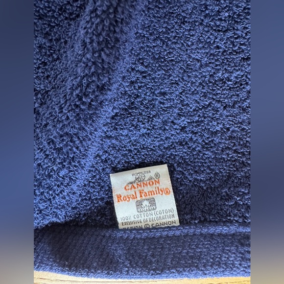 NWOT Syracuse University golf towel with gold clip 🍊⛳️ - Picture 8 of 11